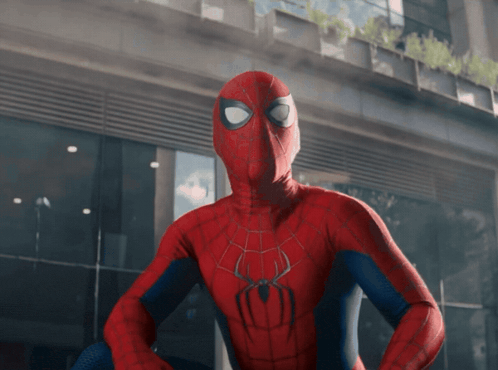 Spider-Man en una escena animada en la ciudad